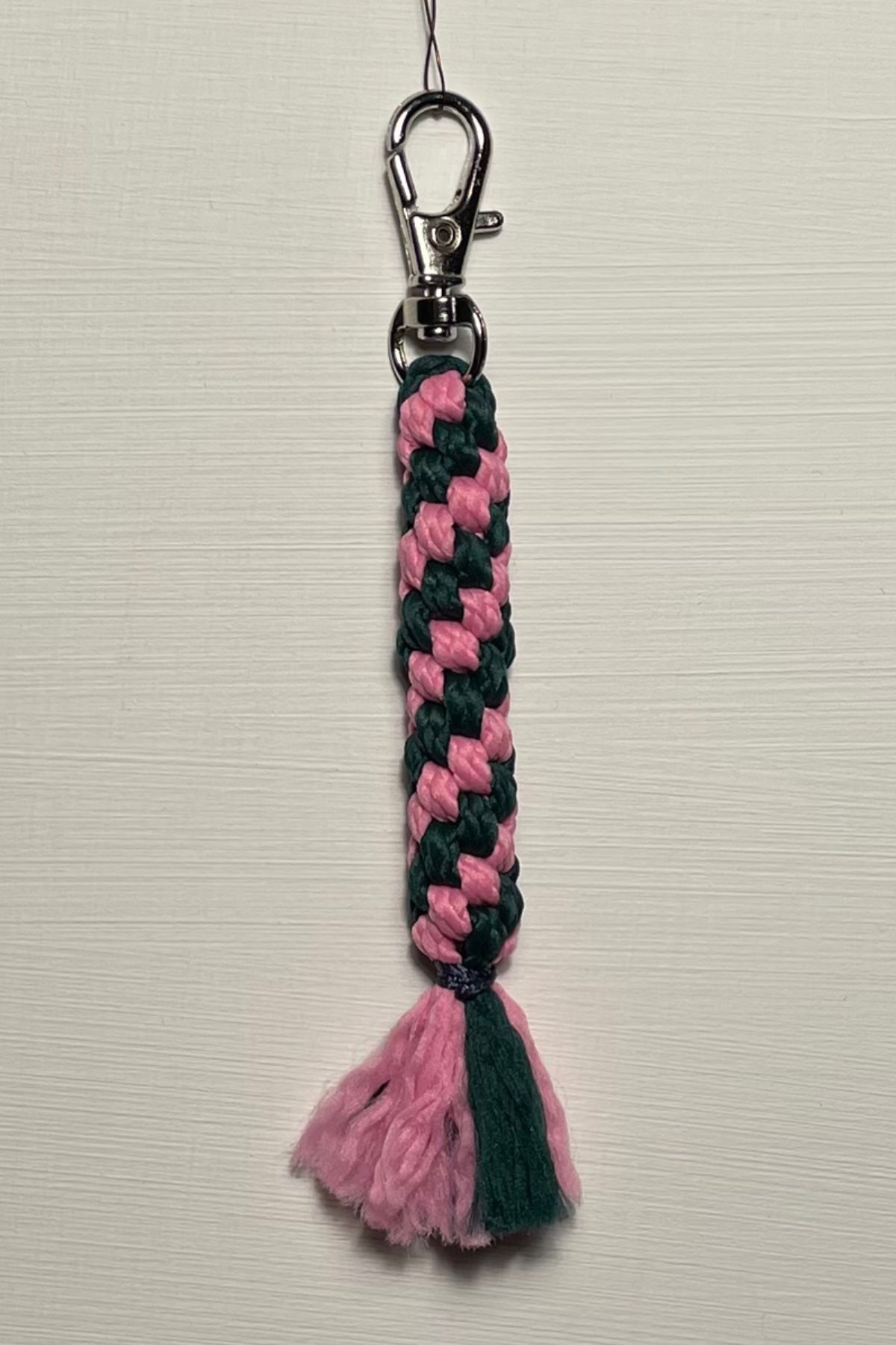 Teija Rusila Art | HAND | Punottu avaimenperä