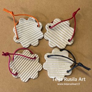 Teija Rusila Art | Taidetarvike | Siveltimen puhdistuskukka