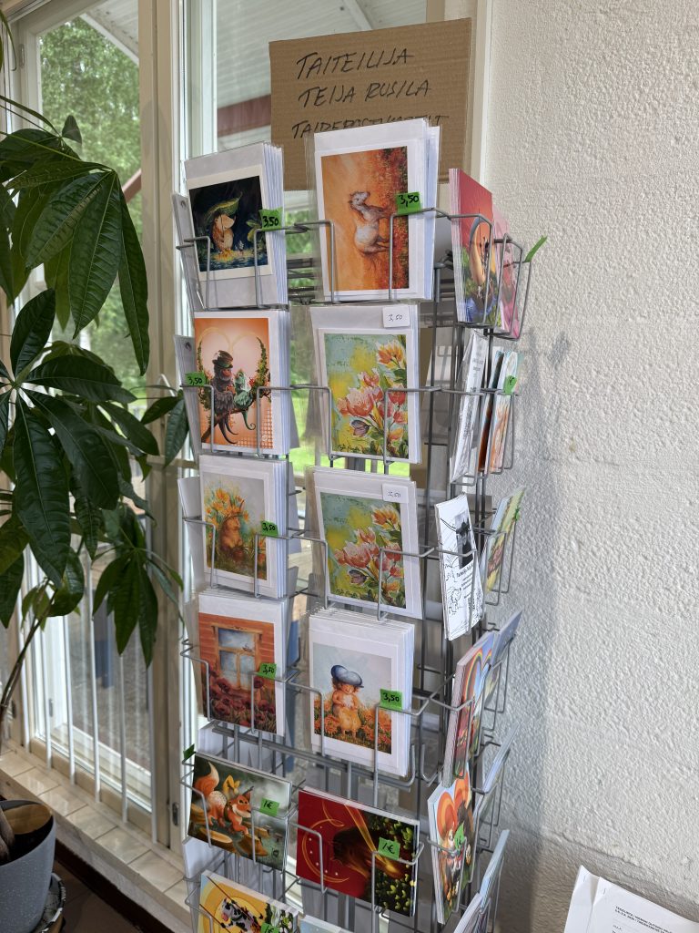 Postikorttivalikoima, kahvila taarasti